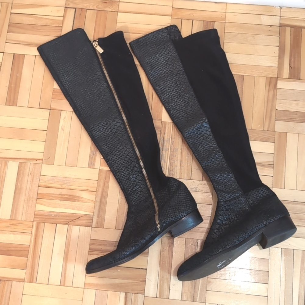 Michael Kors Bromley over the knee zip leather size 6.5M